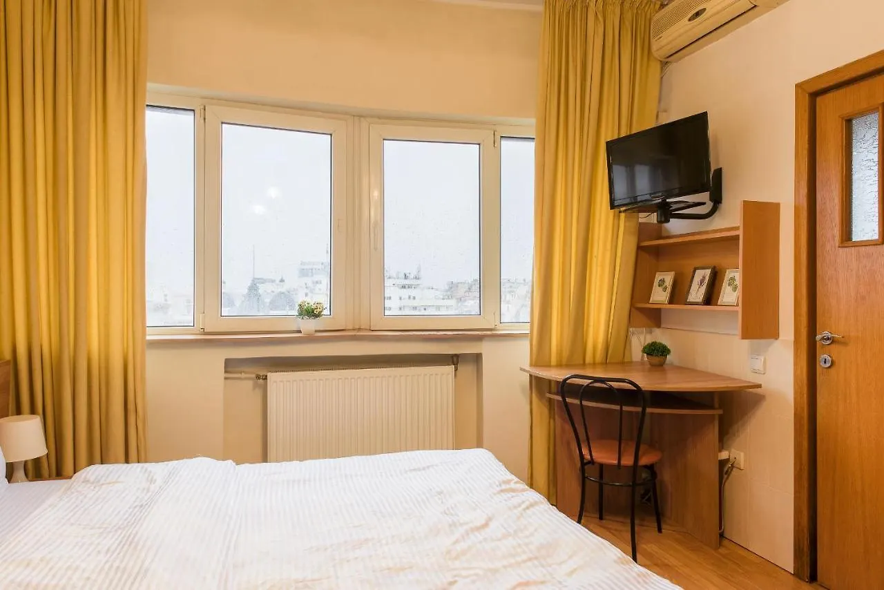 Downtown Studio Apartment Bucharest